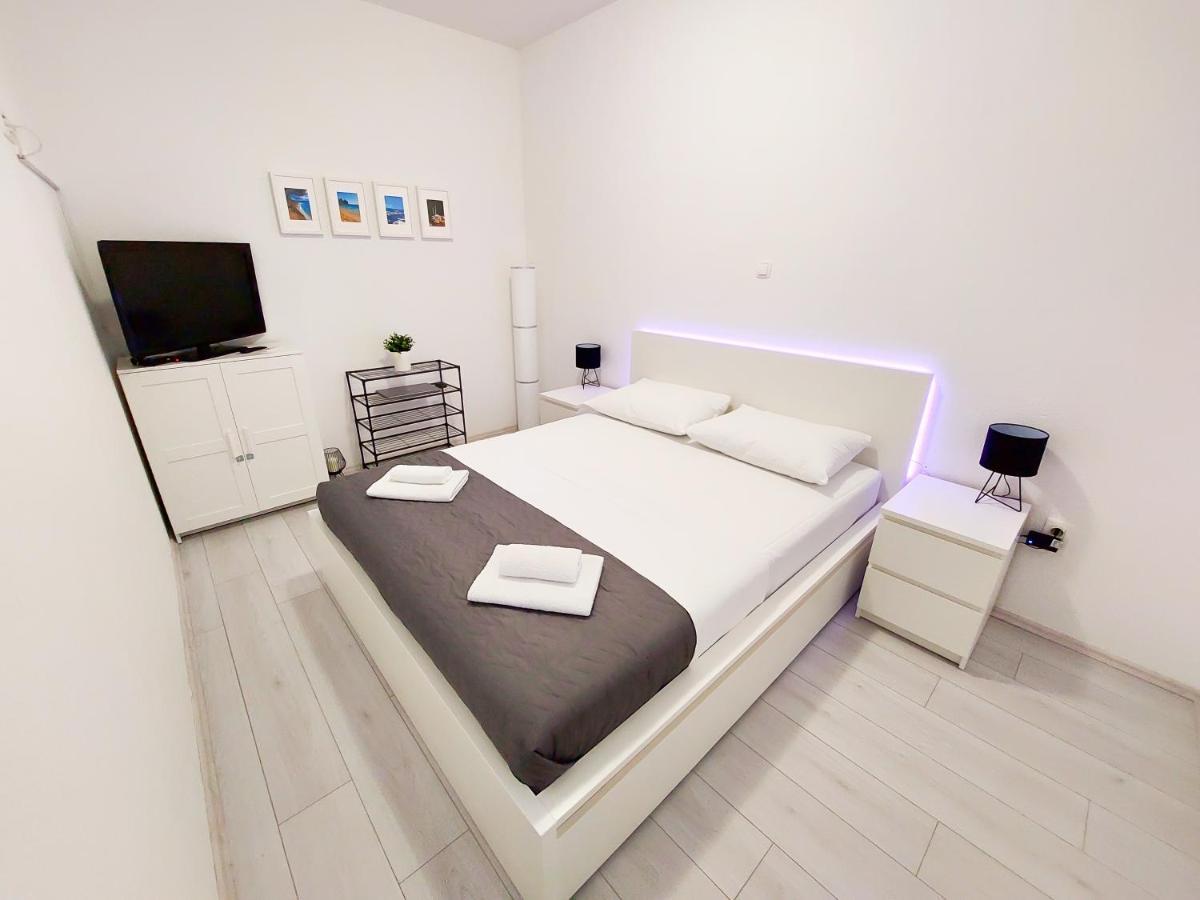 Apartment Bol - Sea, Sand And Happiness Exterior foto