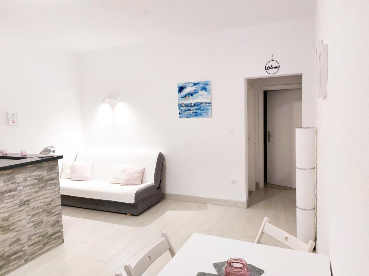 Apartment Bol - Sea, Sand And Happiness Exterior foto